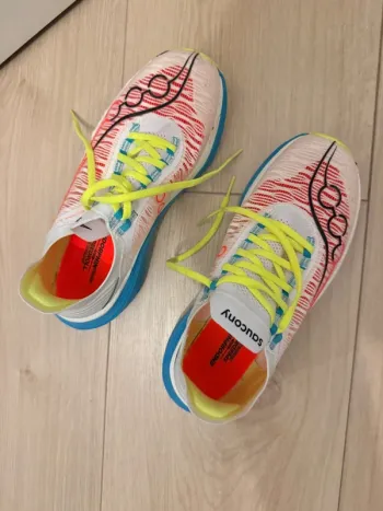 Used Saucony Endorphin Elite 2 bike — image 3 of 3