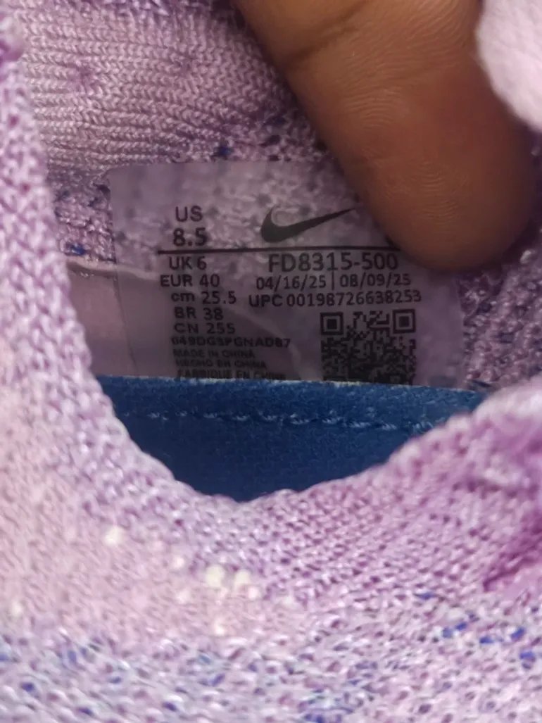Tweedehands Nike Air Zoom Alphafly bike — afbeelding 10 van 10