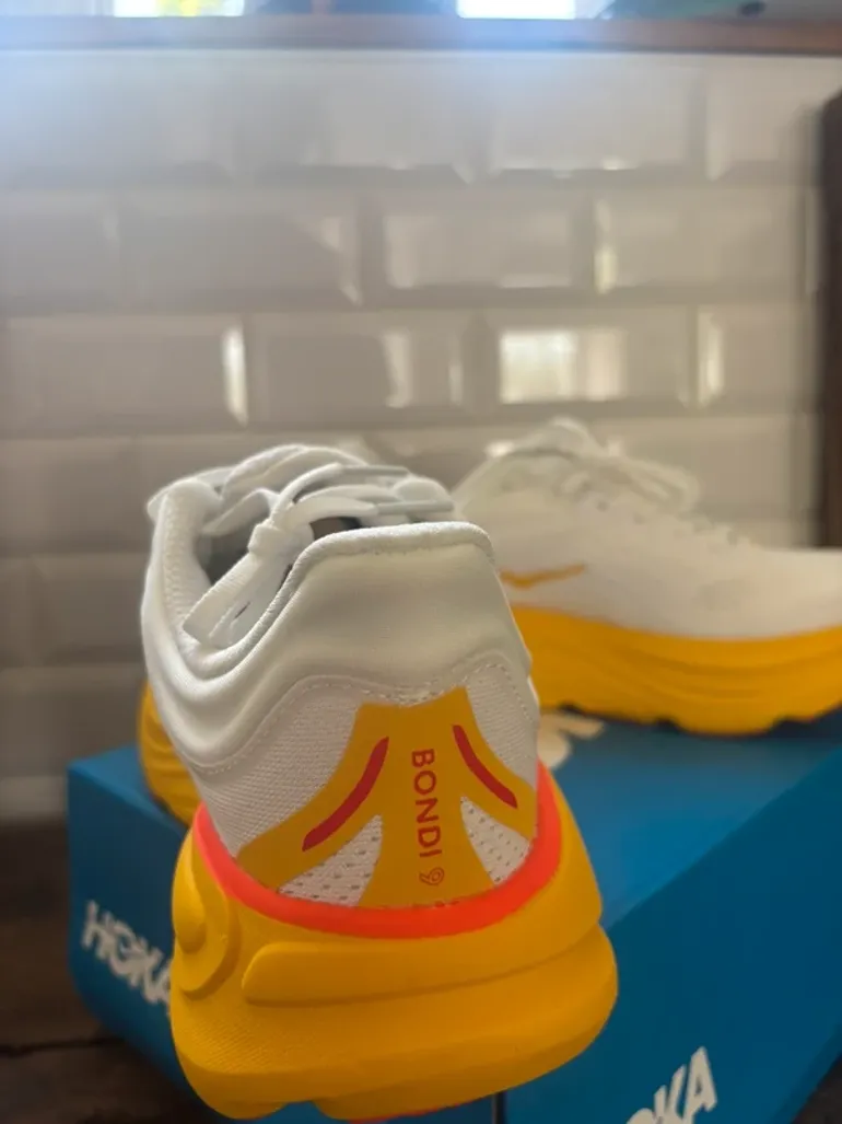Used Hoka Running Shoes bike — image 5 of 5