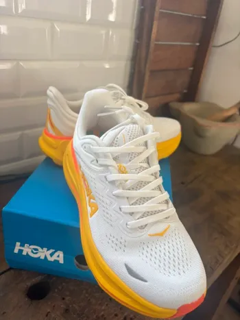 Used Hoka Running Shoes bike — image 4 of 5