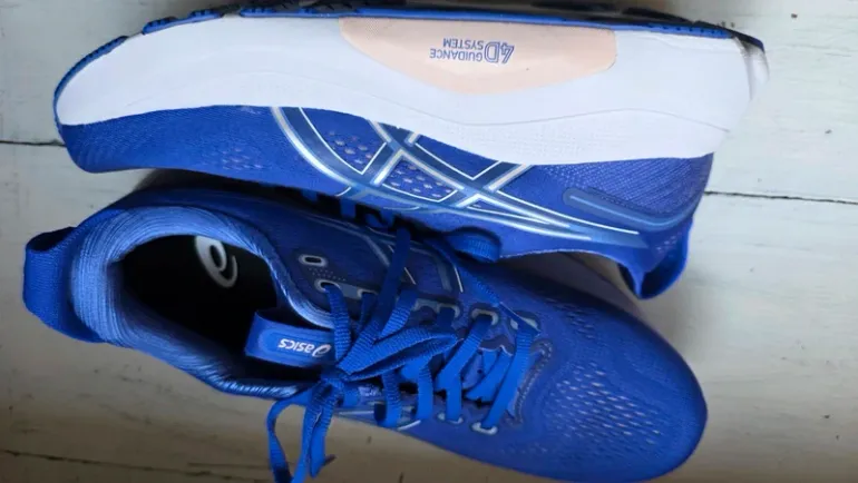 Used Asics Gel Kayano 32 bike — image 7 of 8