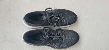Asics Laufschuhe Gr. 41 bike de segunda mano — imagen 2 de 4
