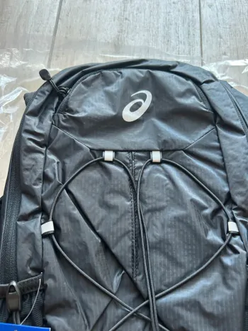 Used Lightweight Running Backpack bike — image 5 of 5