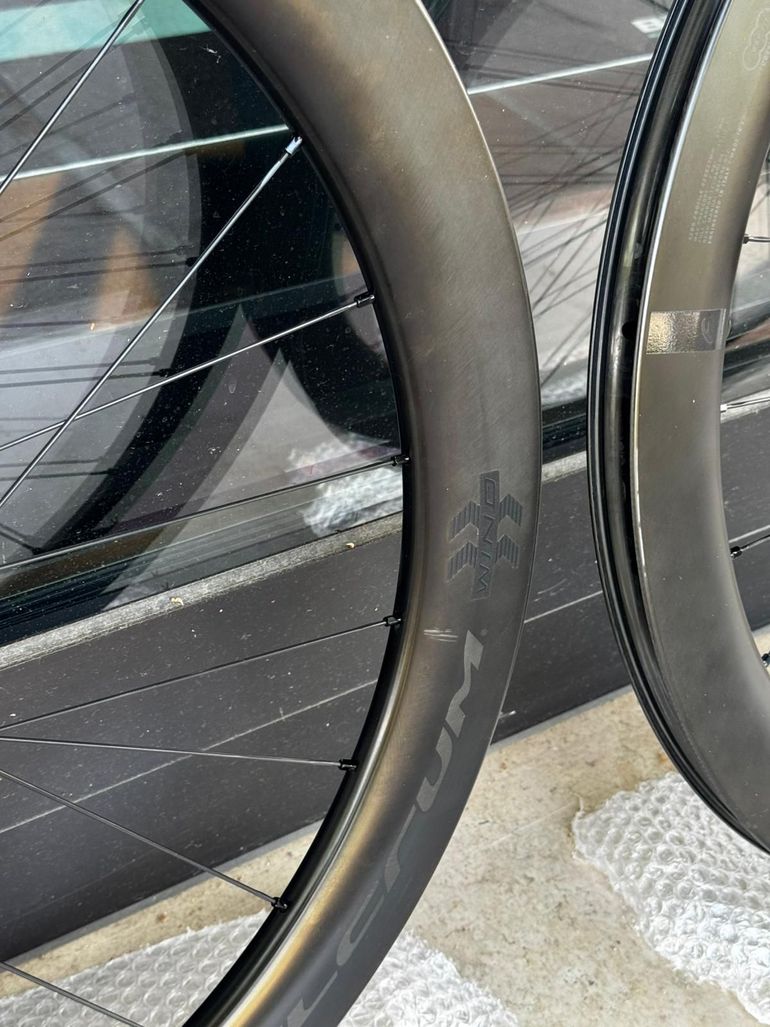 Fulcrum Wind 57 Carbon Wheelset 2025 bike d'occasion — image 4 sur 9