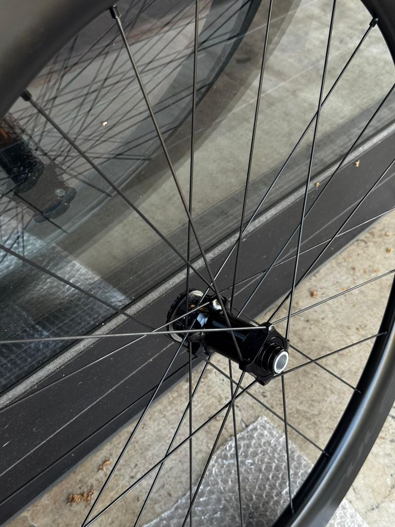 Fulcrum Wind 57 Carbon Wheelset 2025 bike d'occasion — image 9 sur 9