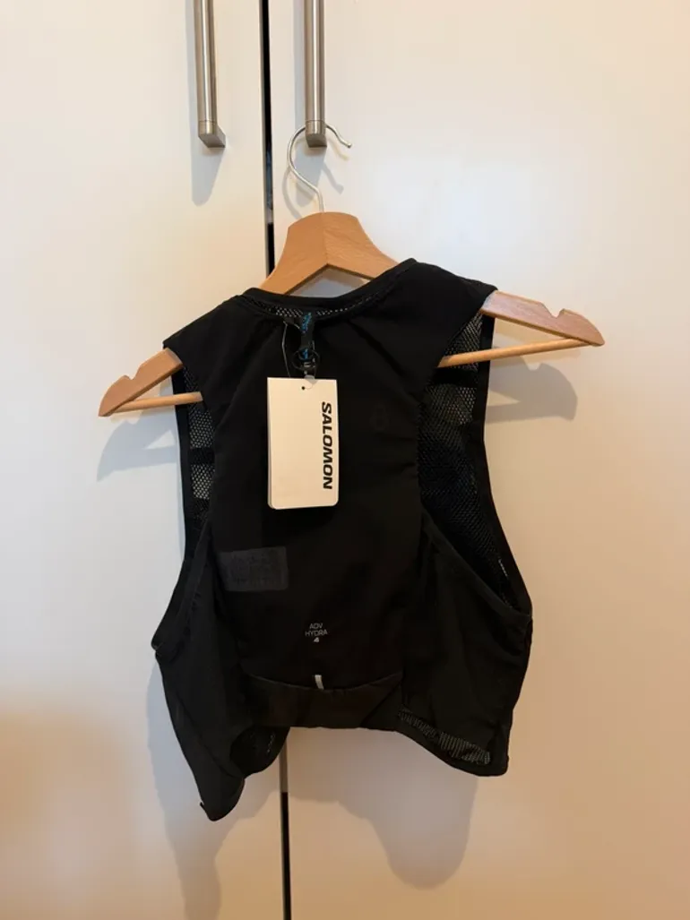 Used Salomon Active Hydro Vest 4 bike — image 2 of 4