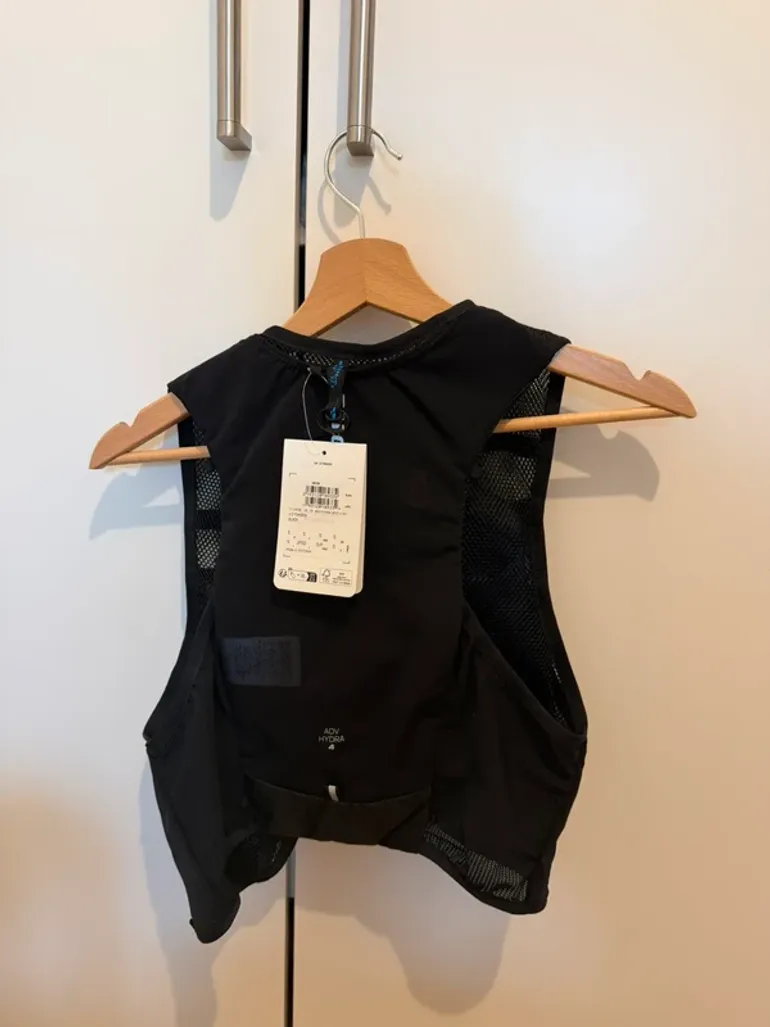 Used Salomon Active Hydro Vest 4 bike — image 4 of 4