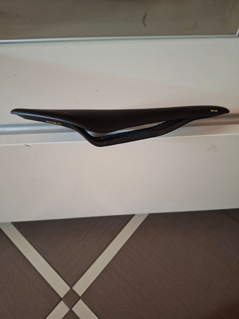 Used Fizik arione 00 2025 bike — image 3 of 5