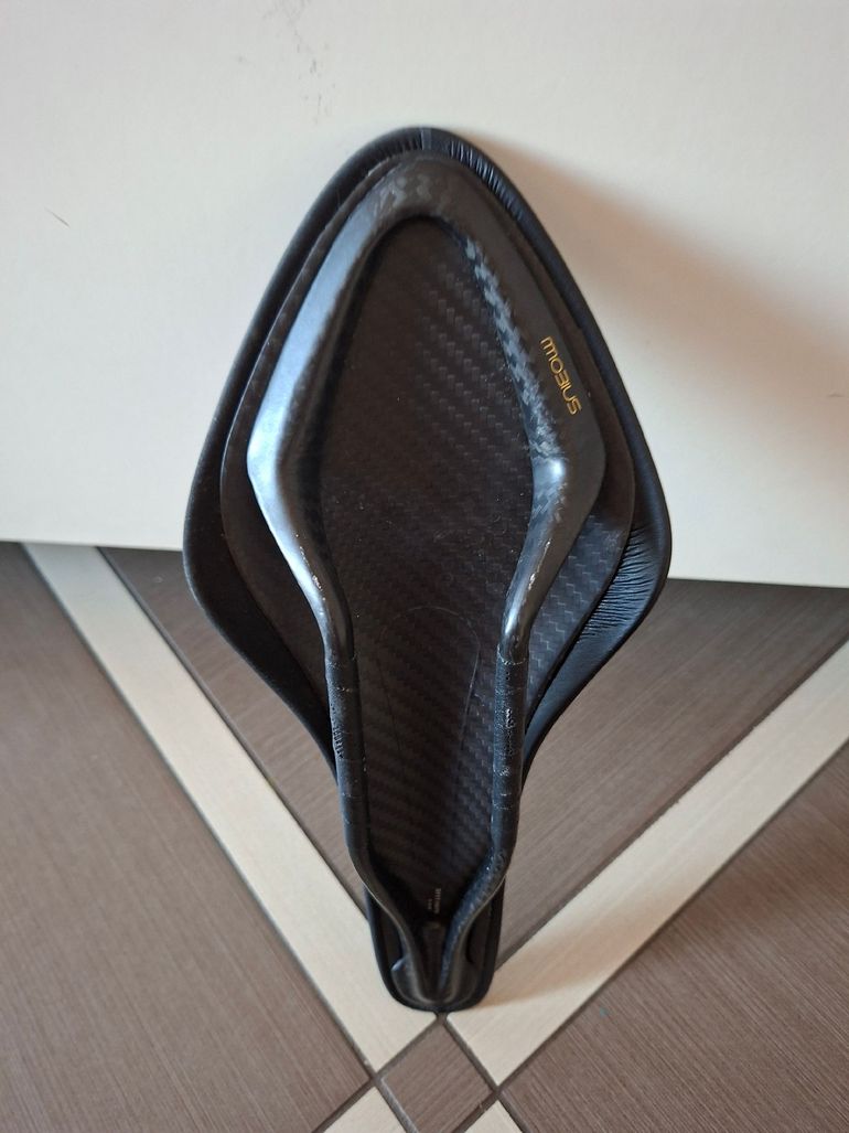 Used Fizik arione 00 2025 bike — image 2 of 5