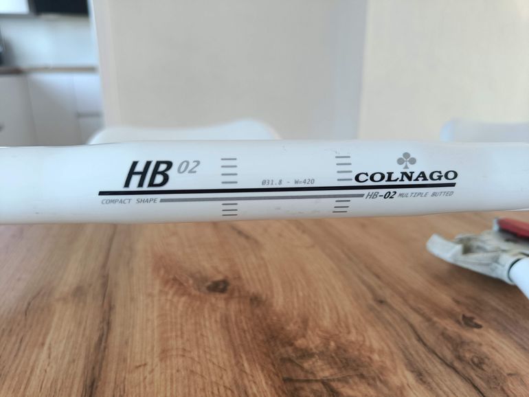 Used Colnago HB02 White 42cm Road Handlebars Aluminium Alloy 2013 bike — image 3 of 23