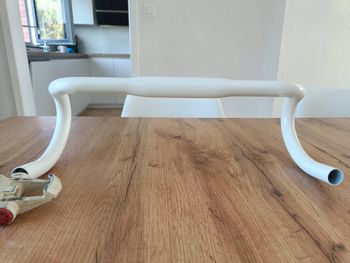 Used Colnago HB02 White 42cm Road Handlebars Aluminium Alloy 2013 bike — image 7 of 23