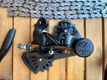 Used Campagnolo Ekar 13-speed Gravel Groupset bike — image 6 of 11