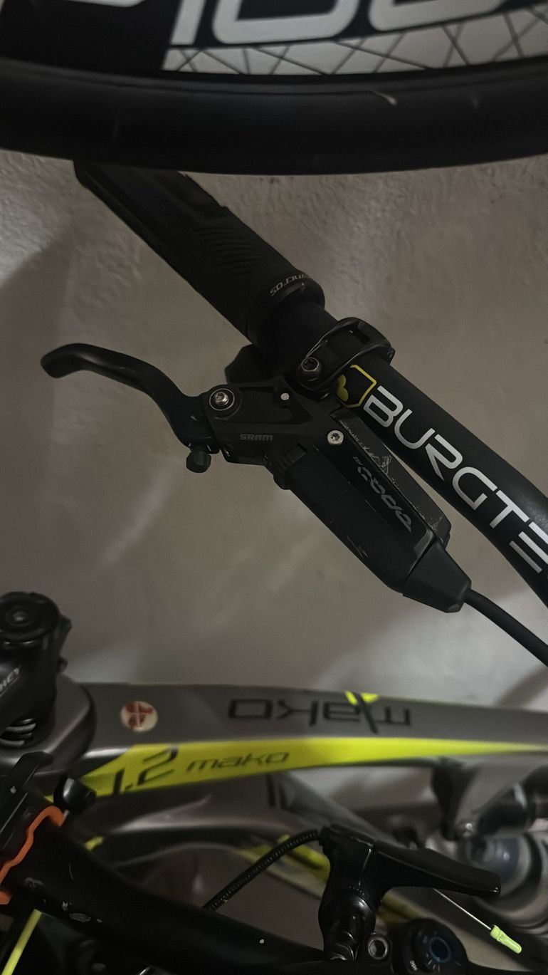 Used Sram Code Silver 2024 bike — image 4 of 4