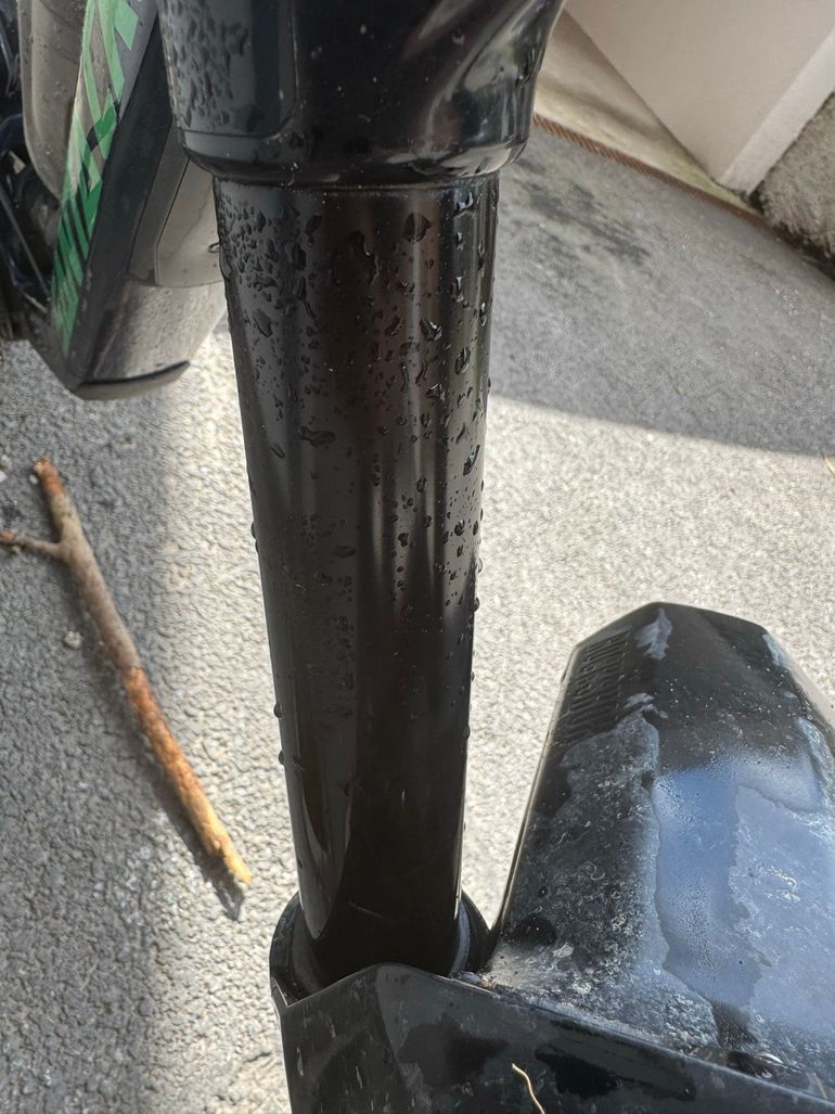 Käytetty RockShox Zeb R 170mm 29 Full Clear Protect 2023 bike — kuva 5 / 9
