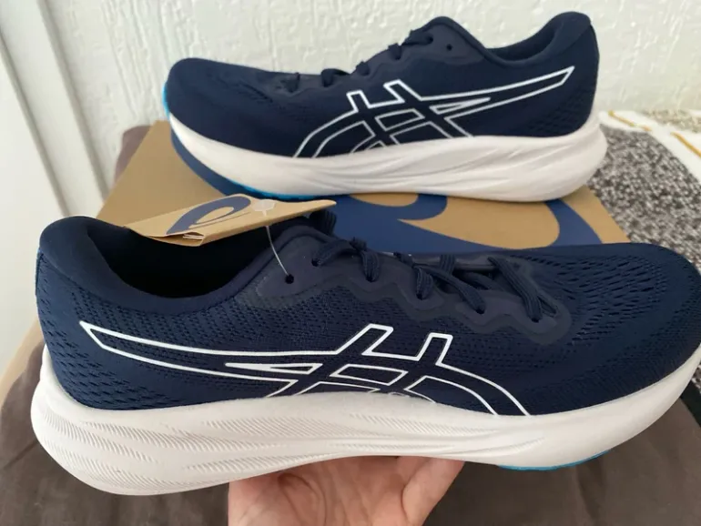Tweedehands Asics Running Shoes bike — afbeelding 6 van 8