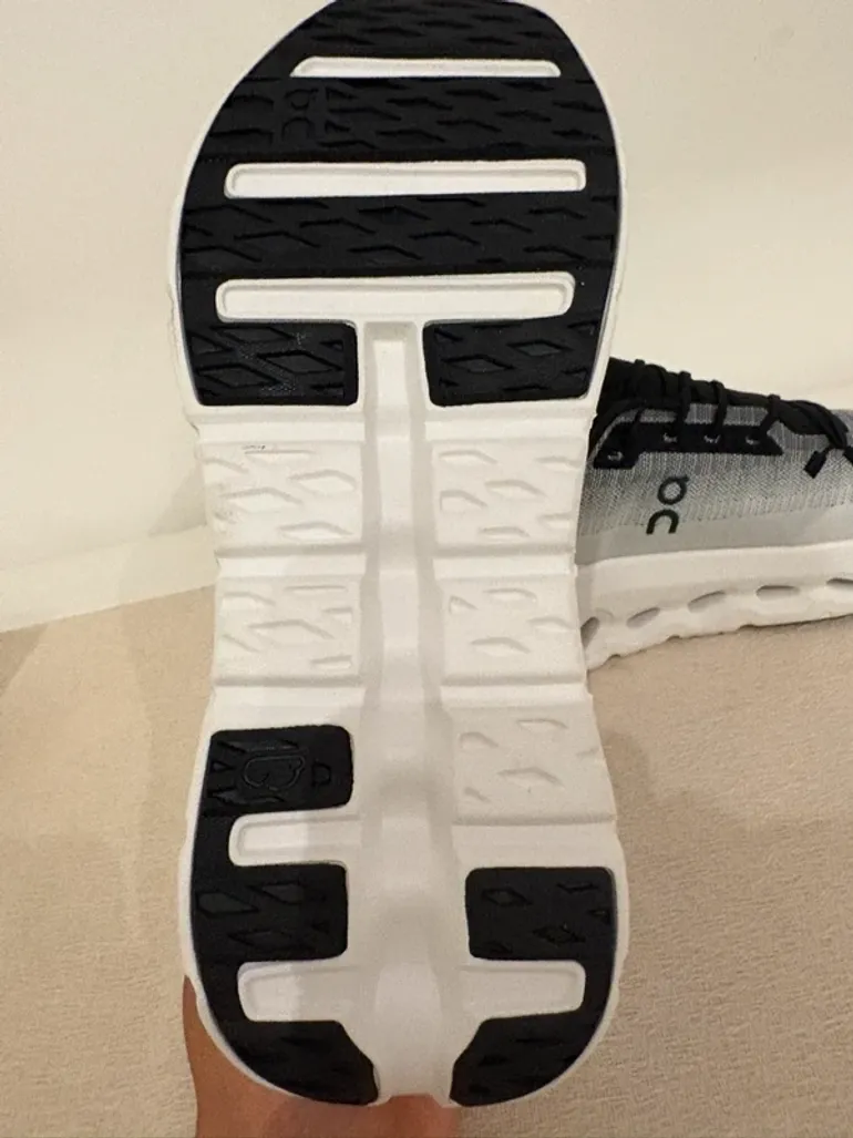 Used On Running Shoes bike — image 4 of 5
