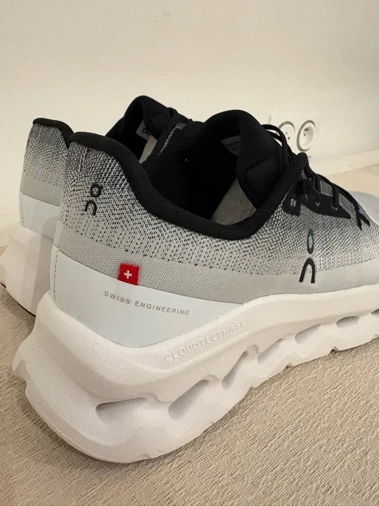 Used On Running Shoes bike — image 2 of 5