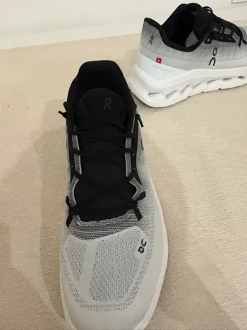 Used On Running Shoes bike — image 5 of 5