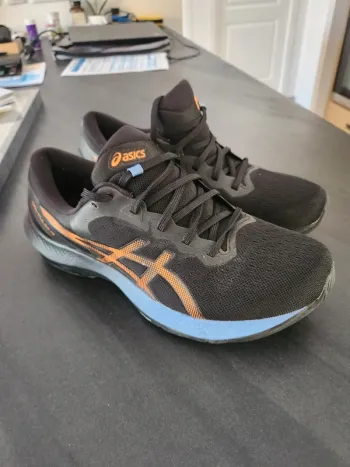 Used Asics Gel-Pulse 13 bike