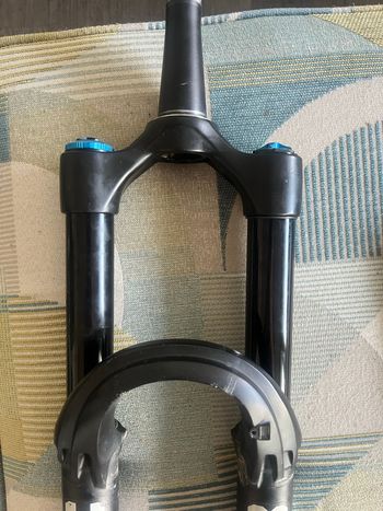 Used Fox Racing 38 GRIP2 Damper Upgrade + CSU 2023 bike
