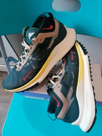 Pegasus React Trail 4 Gore-Tex bike de segunda mano — imagen 7 de 10