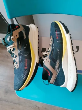 Pegasus React Trail 4 Gore-Tex bike de segunda mano — imagen 5 de 10