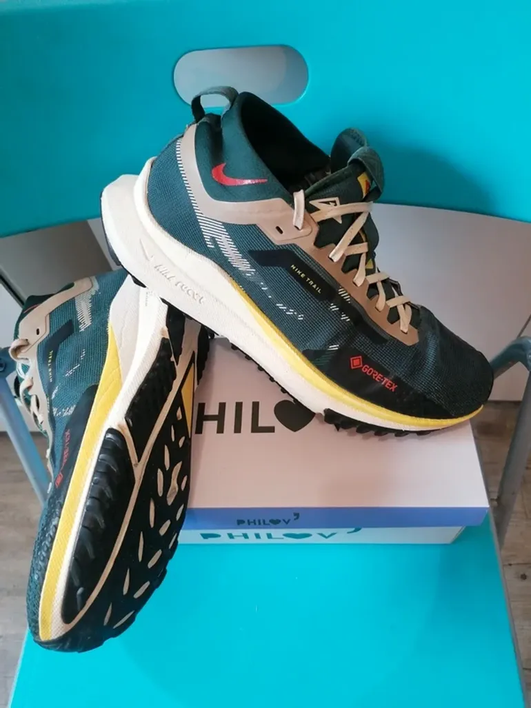Pegasus React Trail 4 Gore-Tex bike de segunda mano — imagen 2 de 10