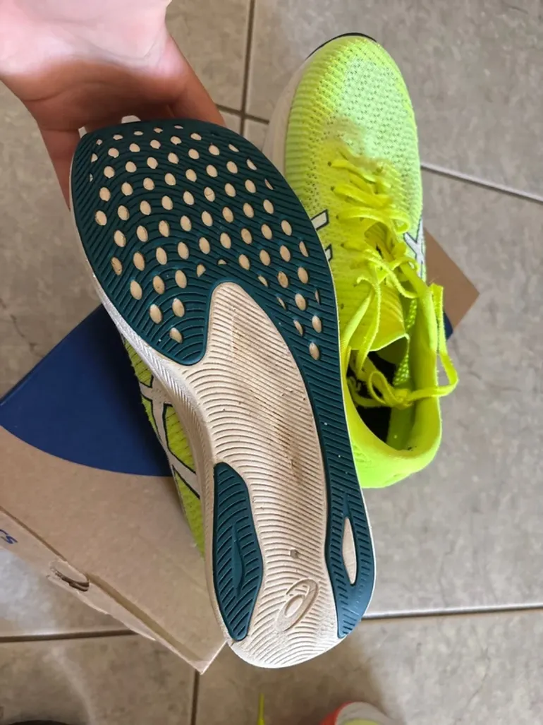 Asics Scarpe da corsa bike usato — immagine 4 di 6