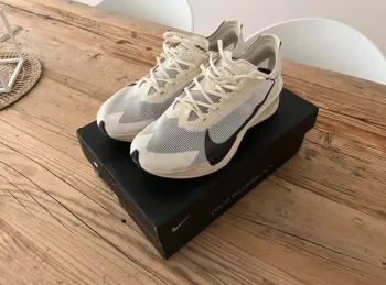 Gebrauchtes Nike Vaporfly 4 bike — Bild 2 von 11