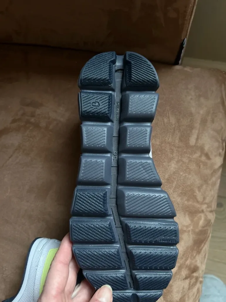 Used On Running Shoes bike — image 5 of 5