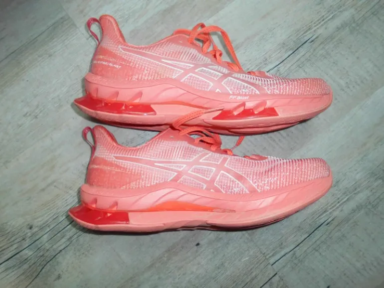 Used Asics Gel-Kinsei Blast LE 2 bike — image 1 of 4