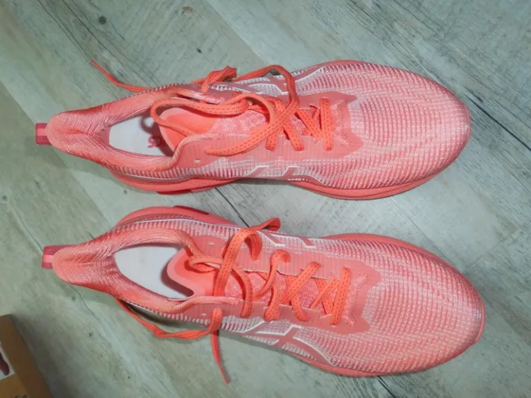 Used Asics Gel-Kinsei Blast LE 2 bike — image 3 of 4