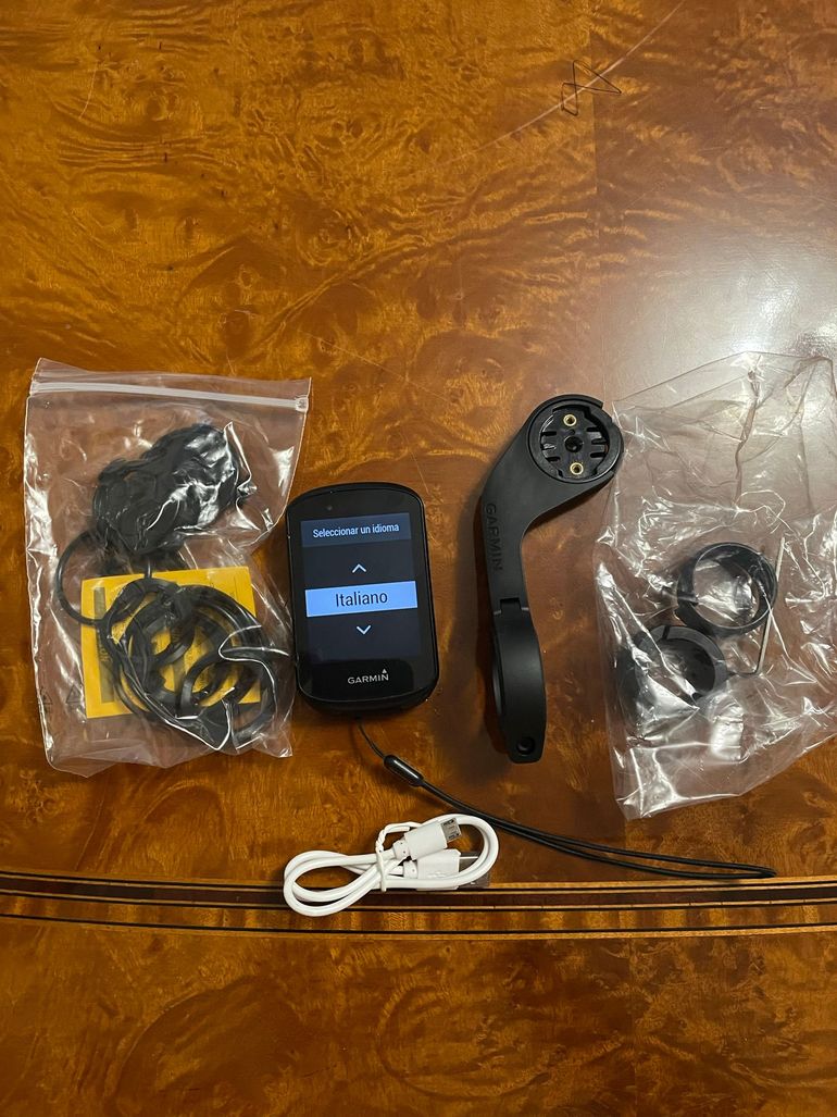 Tweedehands Garmin Edge 530 GPS Cycling Computer bike — afbeelding 1 van 6