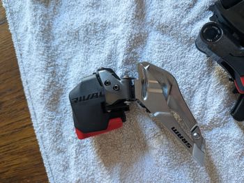 Used Sram Rival AXS 12-speed 2024 bike — image 13 of 20