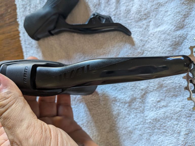 Used Sram Rival AXS 12-speed 2024 bike — image 8 of 20
