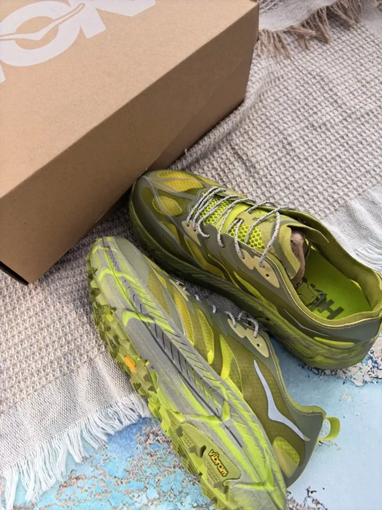 Used Hoka Mafate Speed 4 bike — image 2 of 5