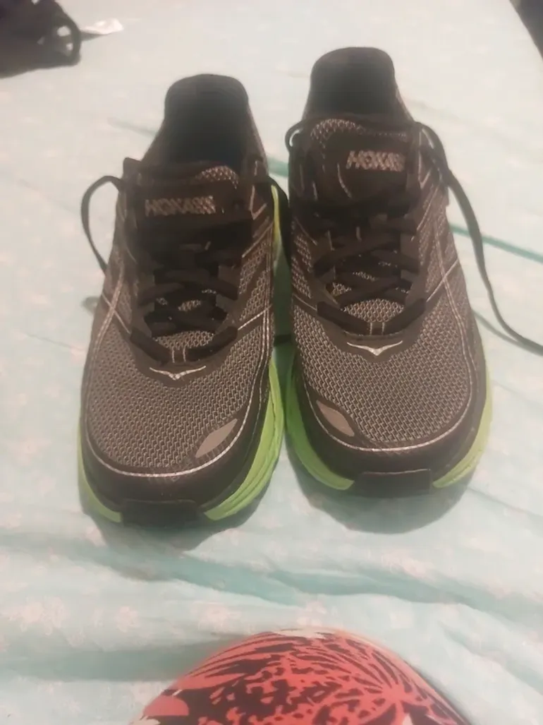 Used Hoka Running Shoes bike — image 2 of 5