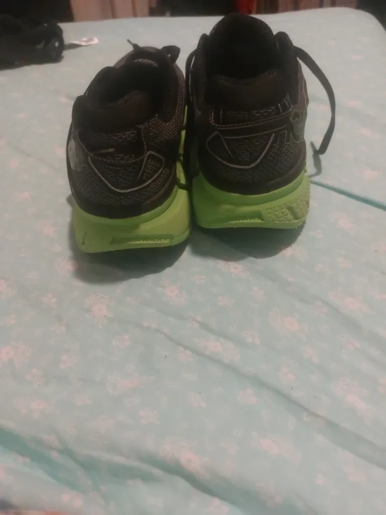 Used Hoka Running Shoes bike — image 5 of 5