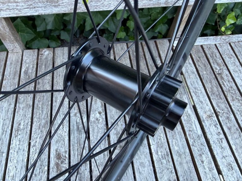 Käytetty Roval Traverse SL Carbon bike — kuva 2 / 4