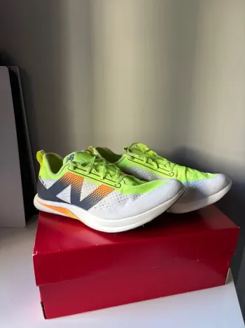 New Balance MD-X FuelCell bike de segunda mano
