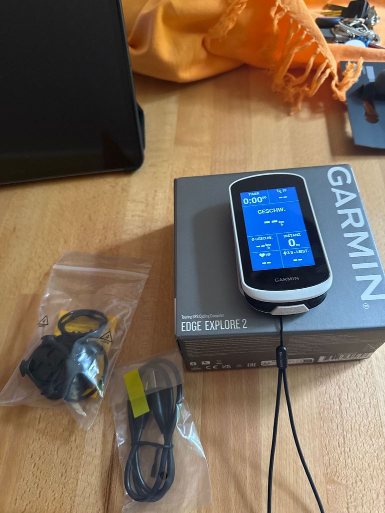 Tweedehands Garmin Edge Explore 2 GPS Cycling Computer 2024 bike — afbeelding 1 van 3