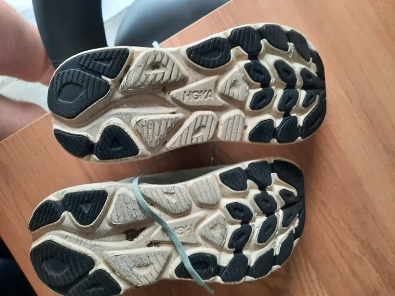 Used Hoka Running Shoes bike — image 3 of 4
