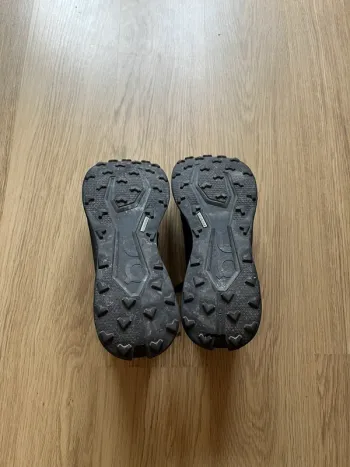Used On Running Cloudultra bike — image 4 of 5