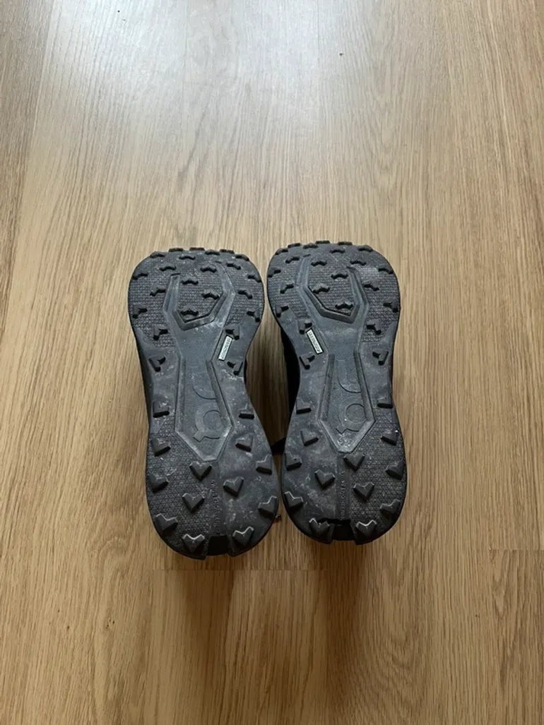 Used On Running Cloudultra bike — image 4 of 5