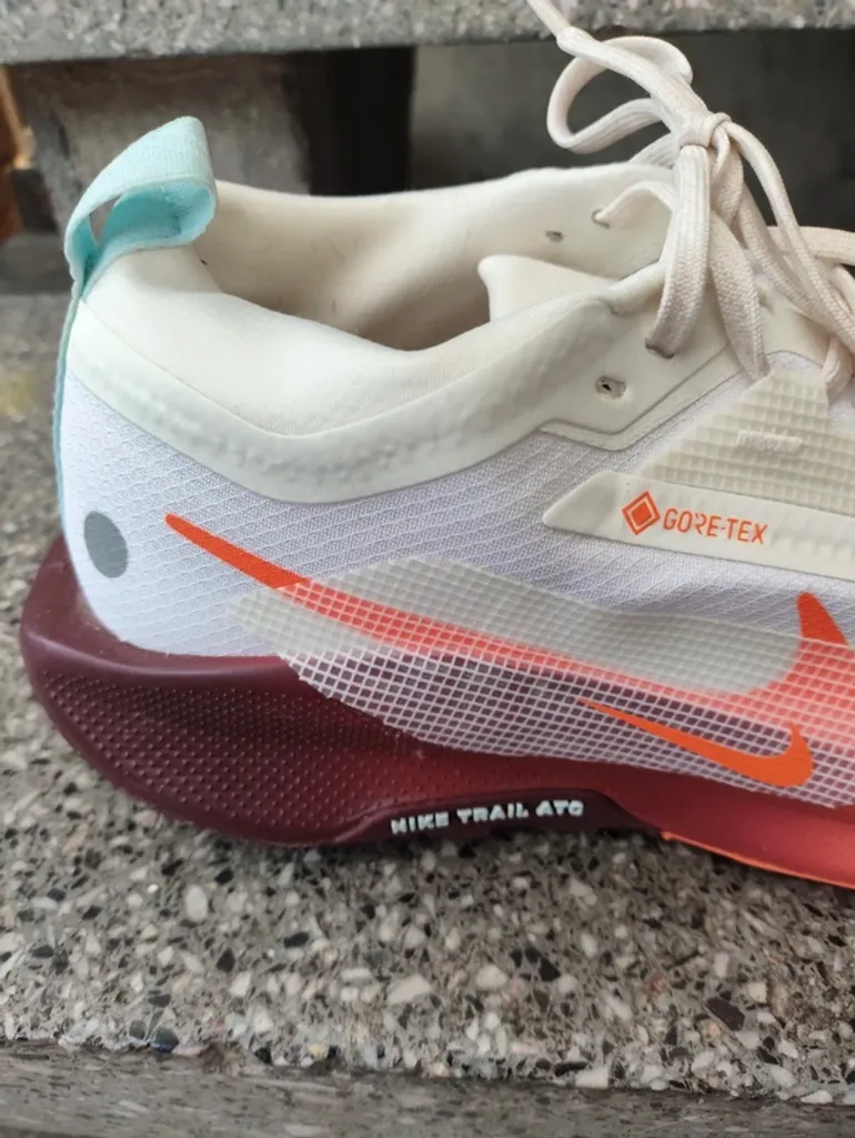 Used Nike Trail Goretex bike — image 2 of 5