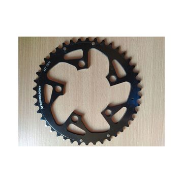 Käytetty Stronglight 42T 90bcd Drivetrain & Pedals