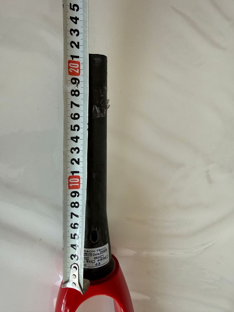 Used Orbea Orca OMX Replica Fork 2024 bike — image 6 of 11