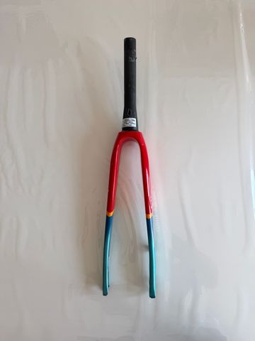 Used Orbea Orca OMX Replica Fork 2024 bike — image 2 of 11