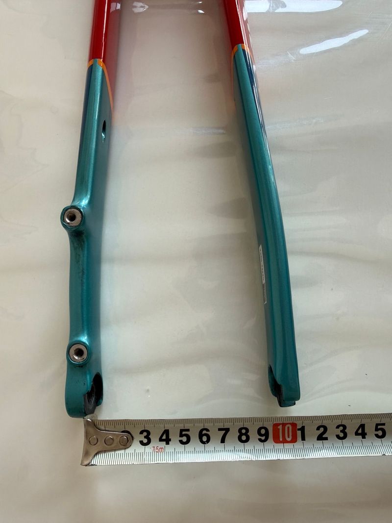 Used Orbea Orca OMX Replica Fork 2024 bike — image 8 of 11