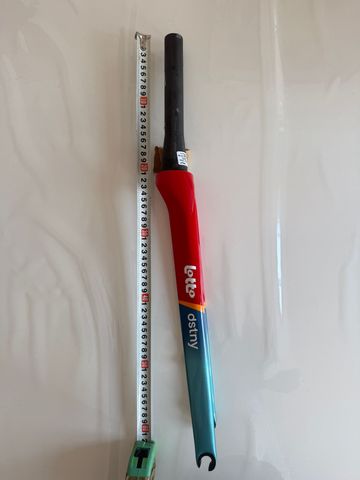 Used Orbea Orca OMX Replica Fork 2024 bike — image 4 of 11